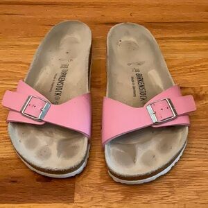 Birkenstock womens Light Pink Buckle Sandals